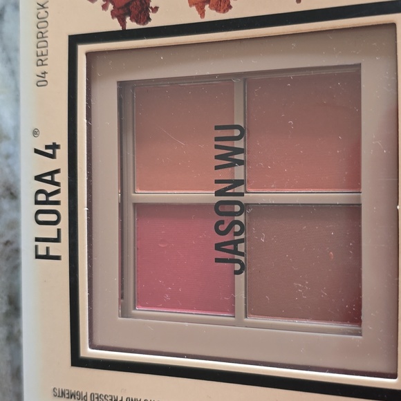 JASON WU EYESHADOW AND SHIMMER BUNDLE - Picture 4 of 6